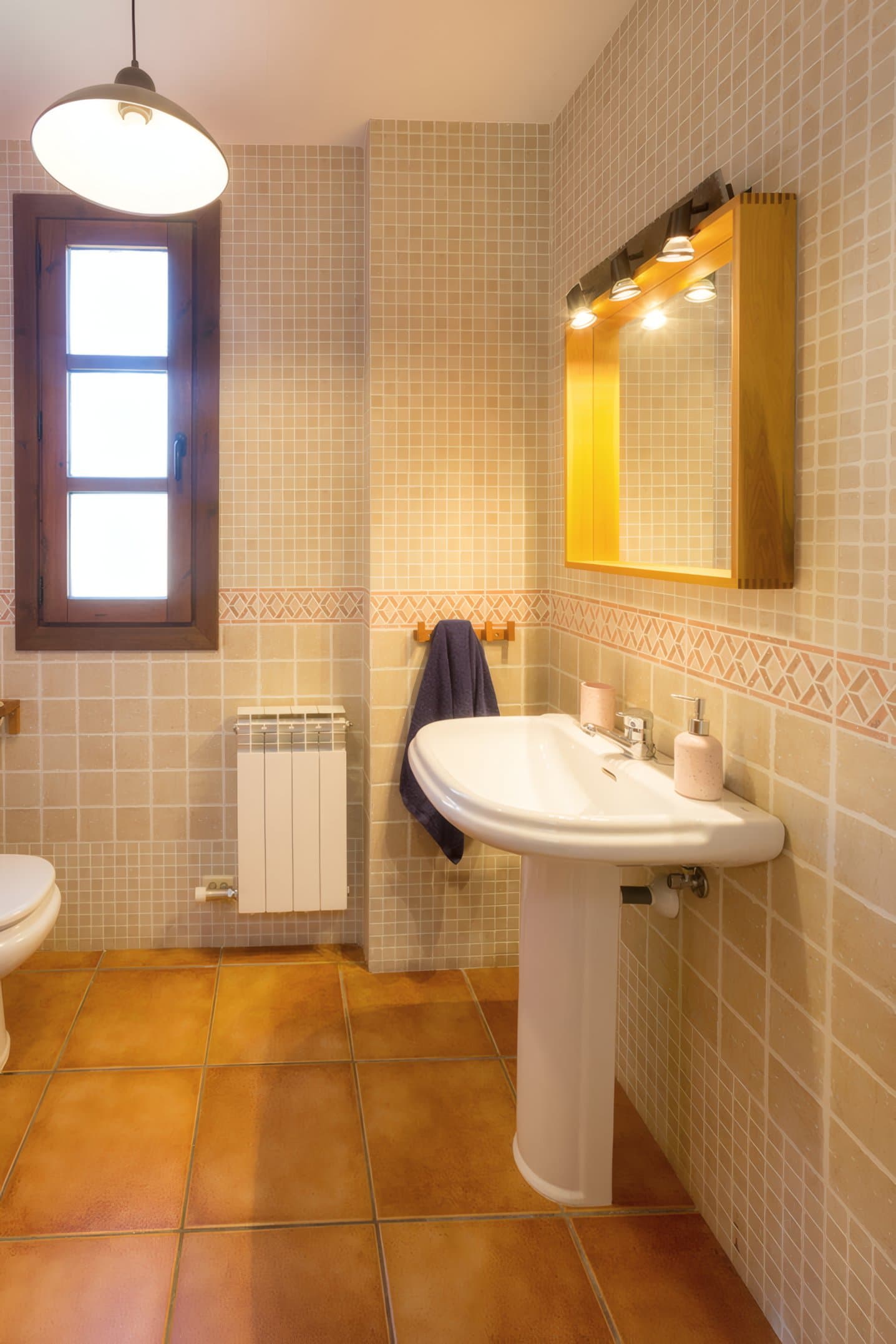 Baño de la segunda planta